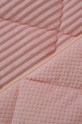 kouvertopaploma-naf-naf-premium-fury-blanket-light-pink-normal (2)